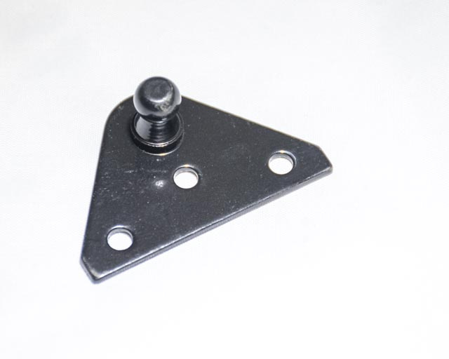 B1-P - Flat Bracket Black Powder Coated 10mm Ball Stud